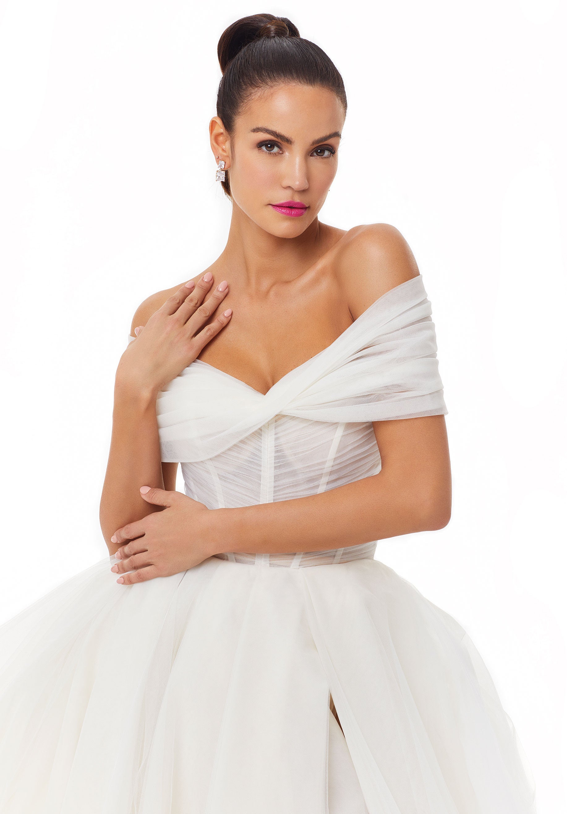 morilee-bailey-brautkleid-schlichtes-hochzeitskleid image 2
