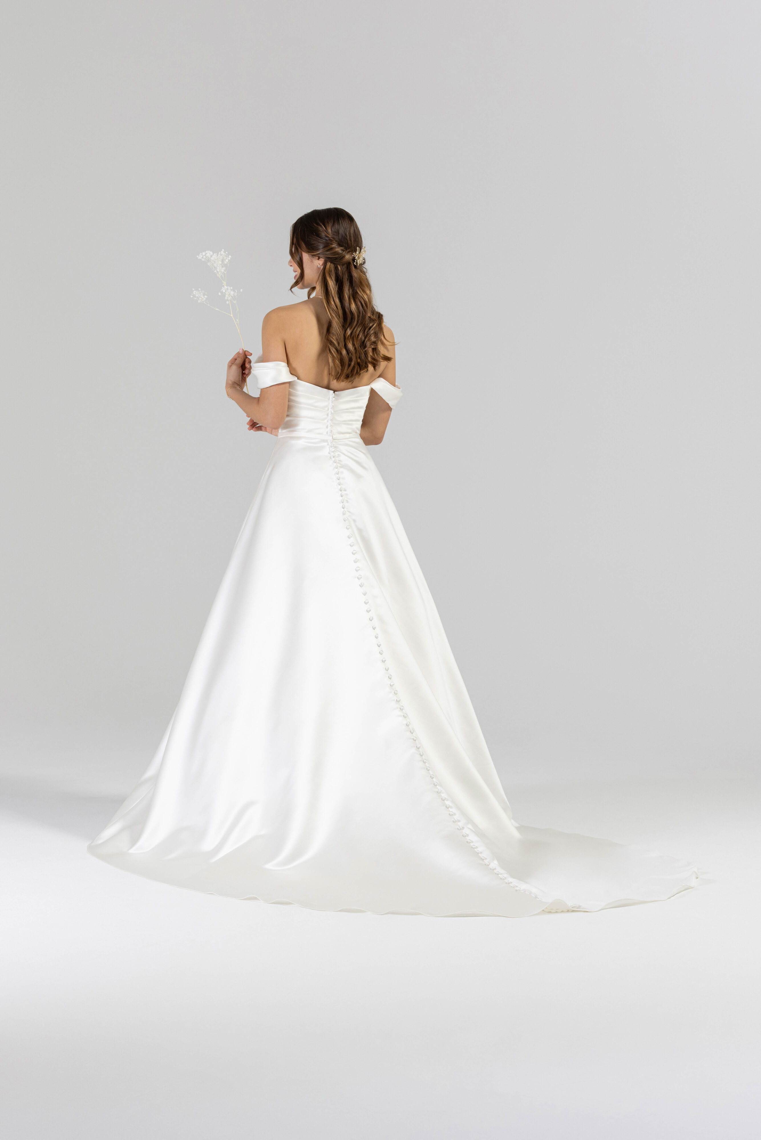 eglantine-laetitia-brautkleid-ivory-wei-gr-34-60-mit-wechseltr-gern image 3