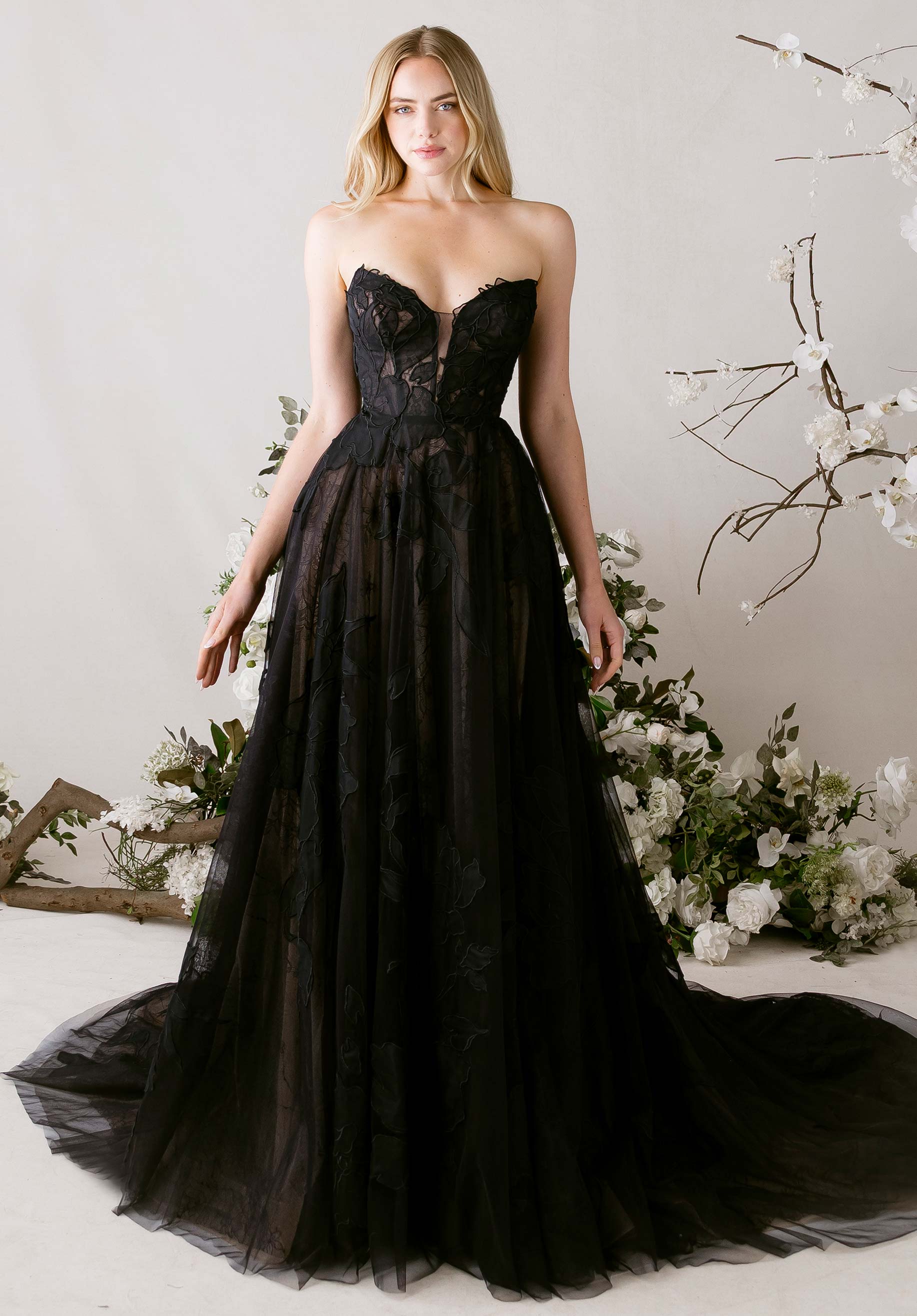 morilee-tendu-brautkleid-a-linie-mit-cat-eye-und-fl-gel-rmeln image 7