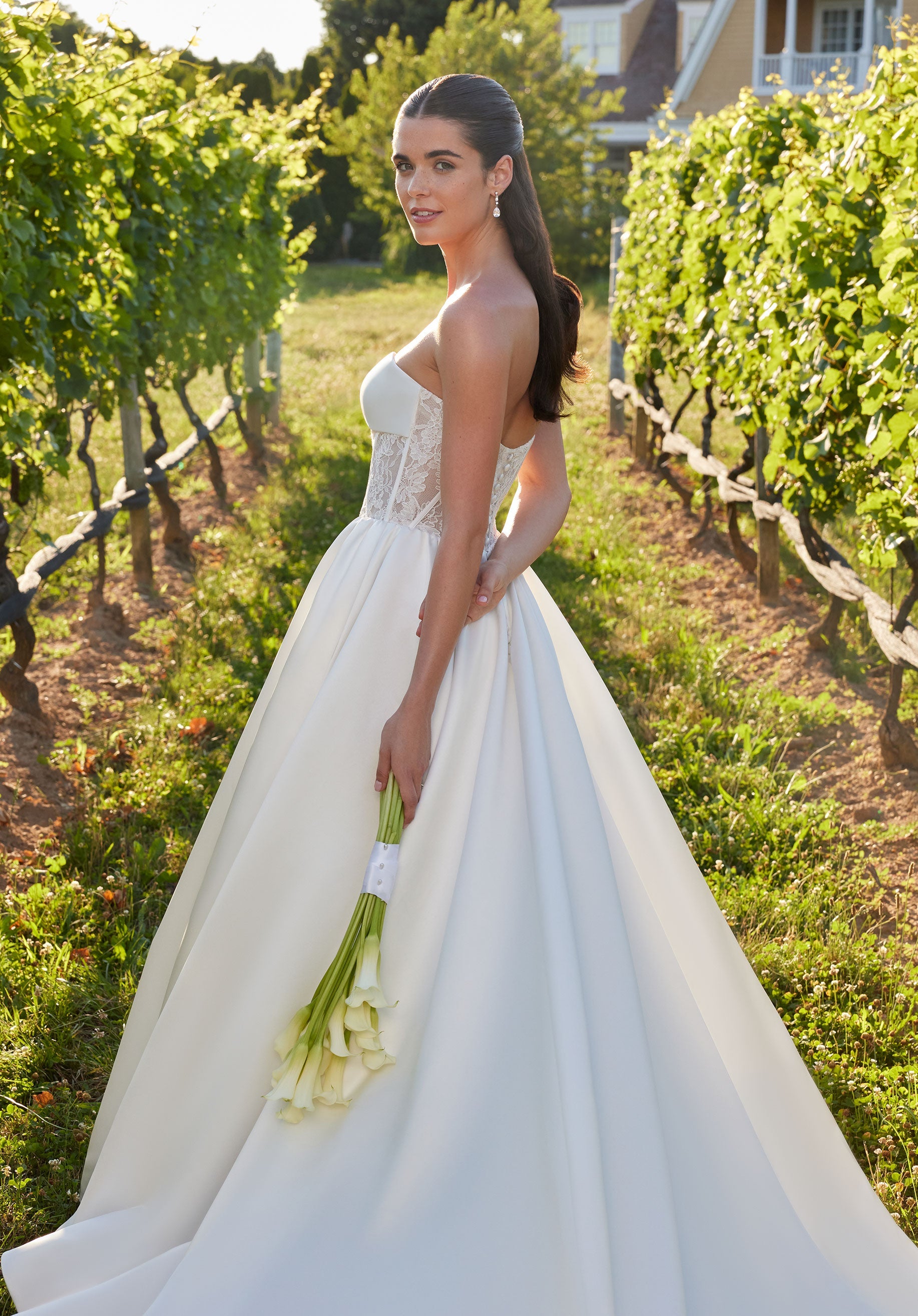 morilee-sabrine-brautkleid-ballkleid-aus-satin-mit-schleife image 8