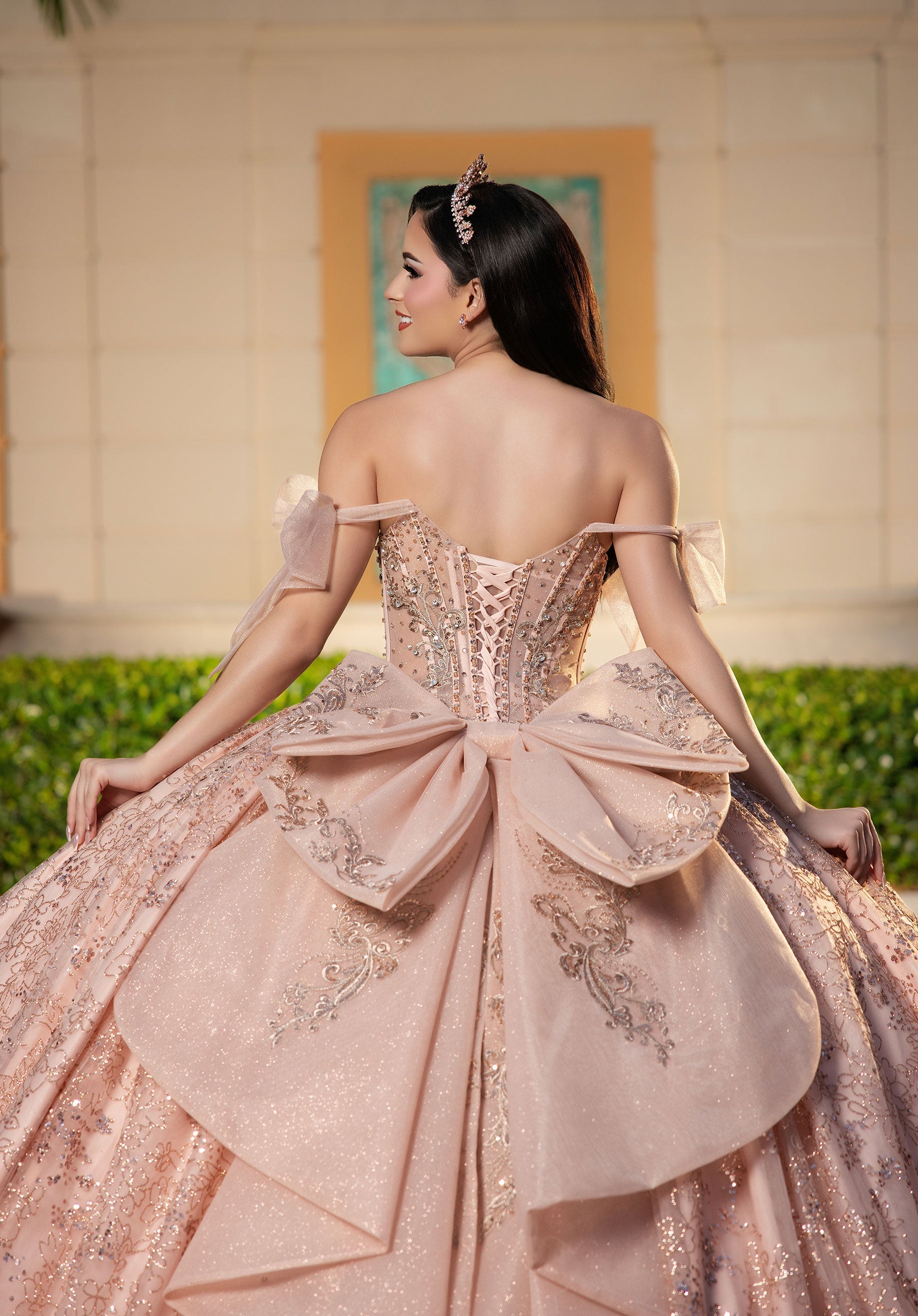 morilee-clara-quincea-era-ballkleid-glitzer-t-ll-mit-bow-rmeln image 5