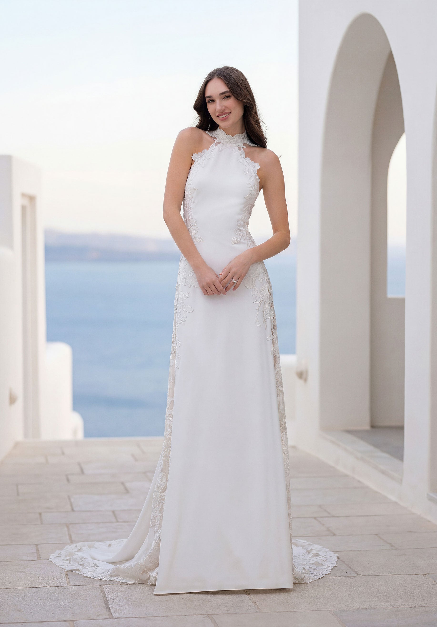 morilee-tairina-brautkleid-halter-a-linie-crepe image 1