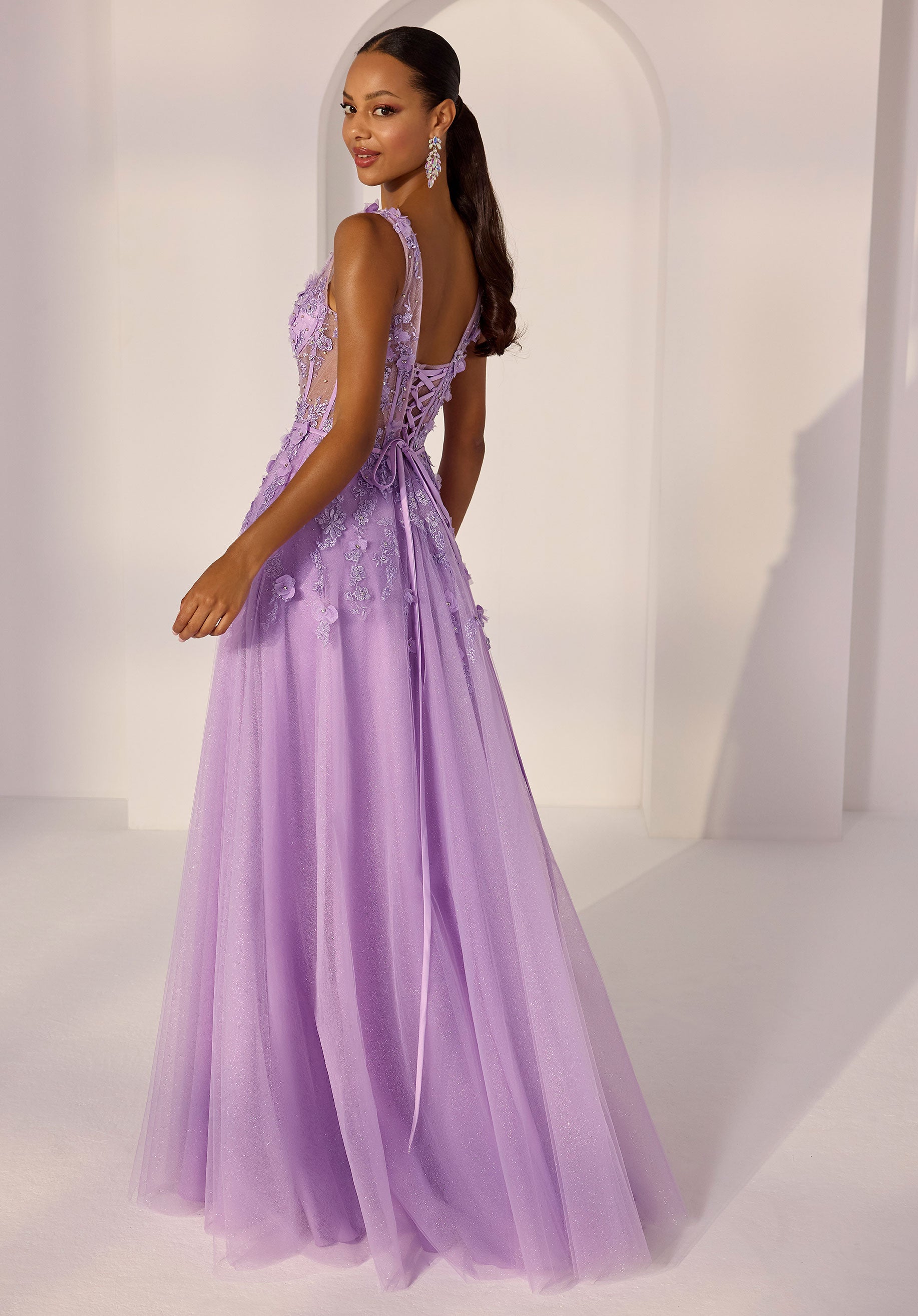 morilee-sheer-corset-3d-floral-a-line-partykleid image 3